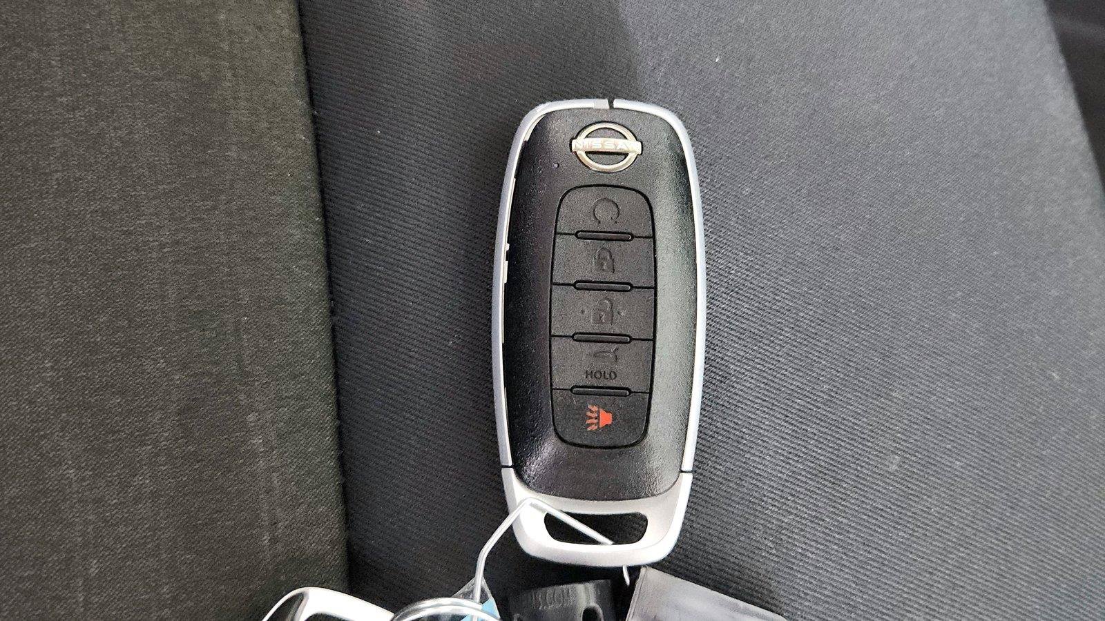 Certified 2025 Nissan Pathfinder SV FWD image 28