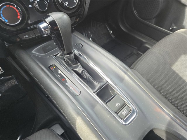 Used 2021 Honda HR-V Sport image 15