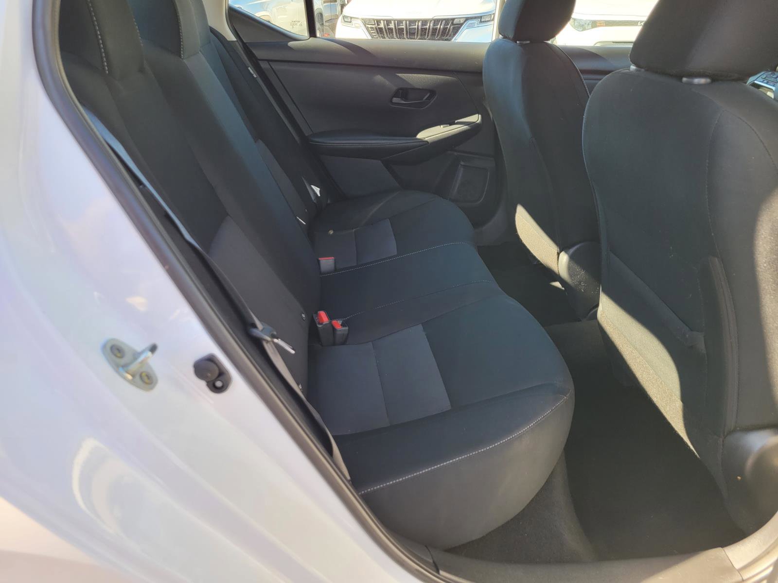 Used 2025 Nissan Sentra SV image 17