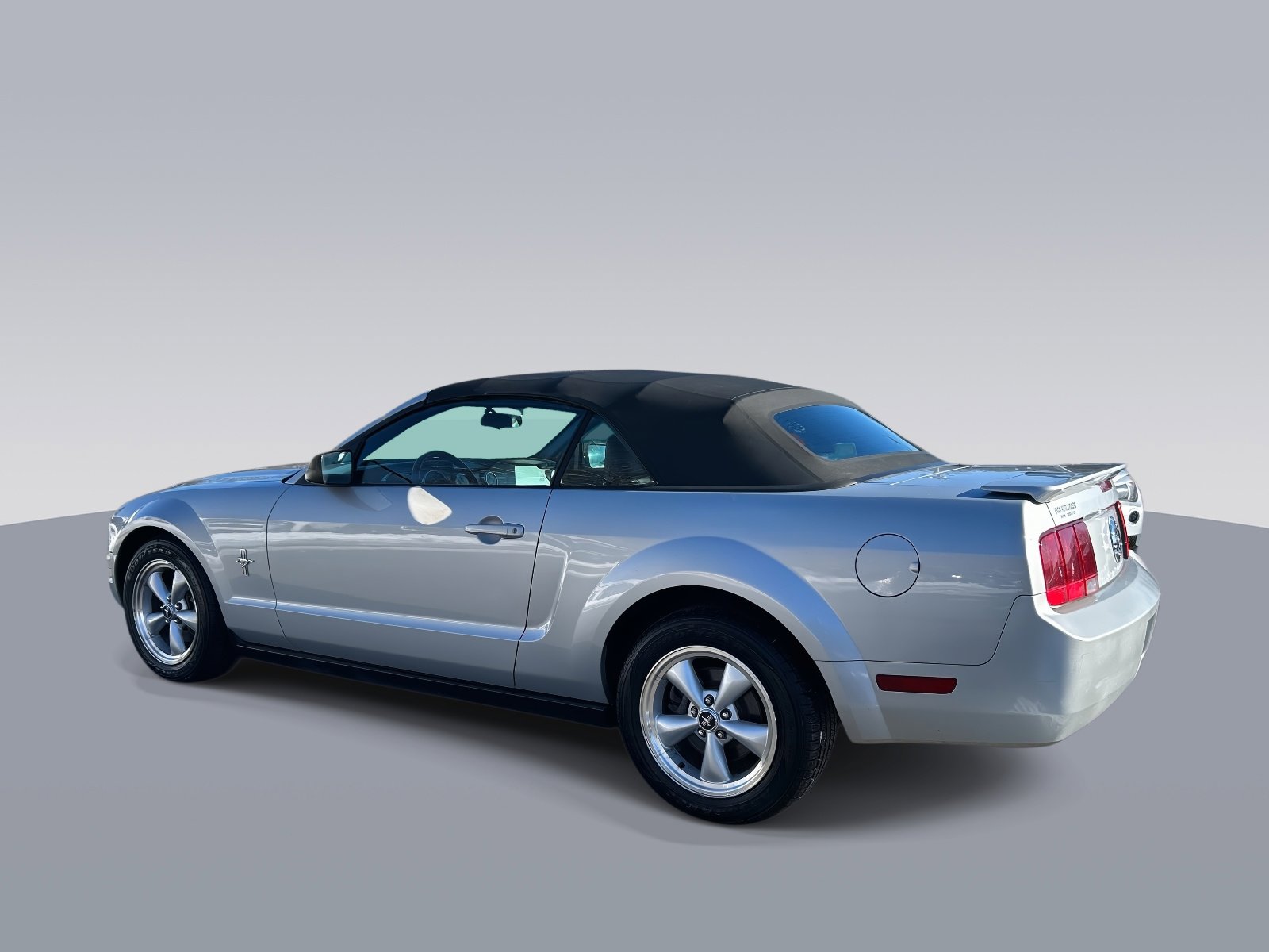 Used 2007 Ford Mustang Premium image 5