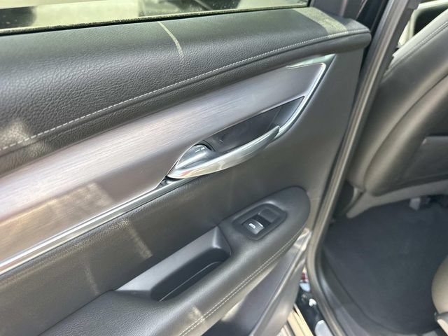 Certified 2023 Cadillac XT6 Luxury FWD image 14