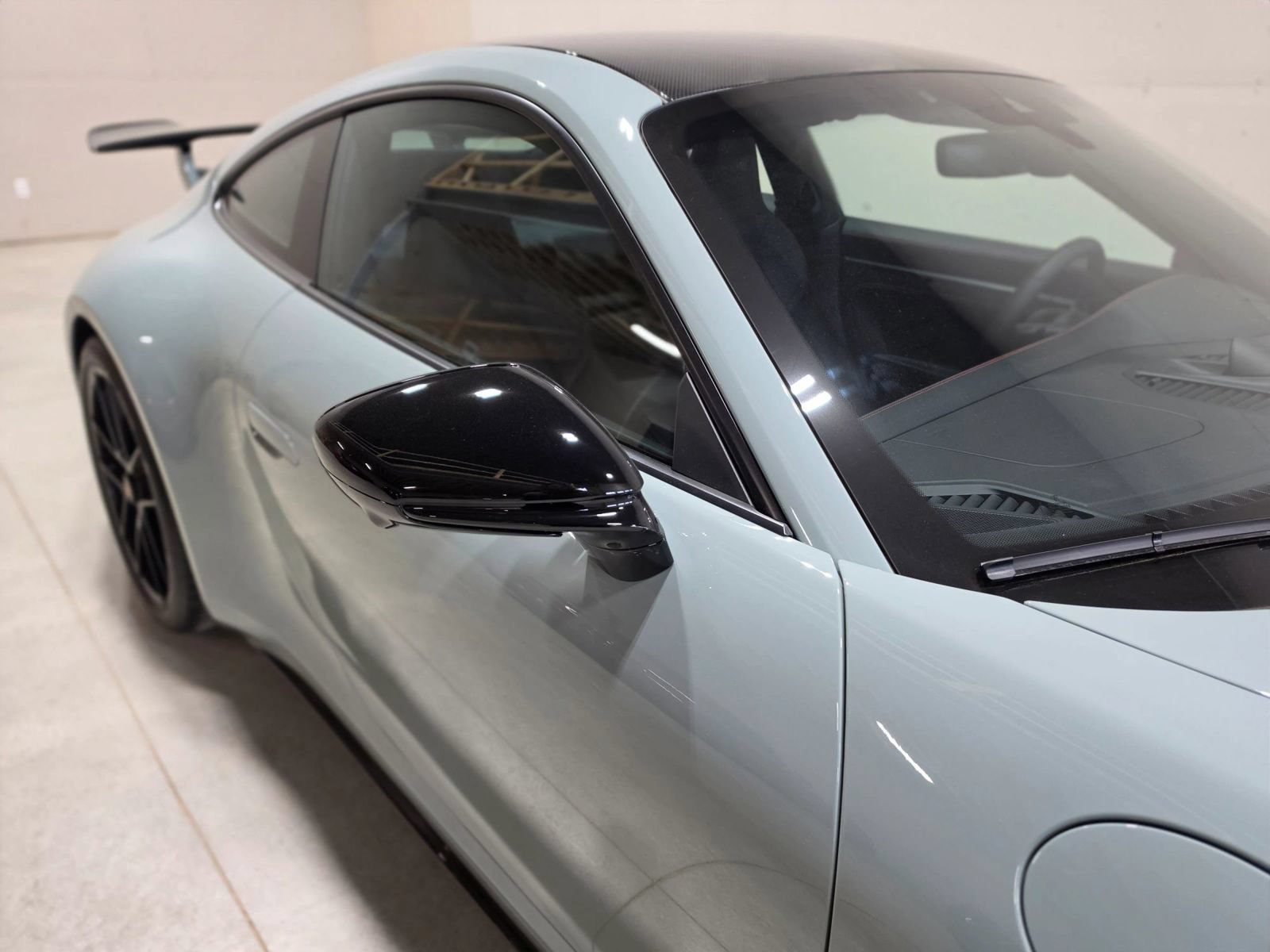 Used 2025 Porsche 911 Carrera 4 GTS AWD/4WD image 44