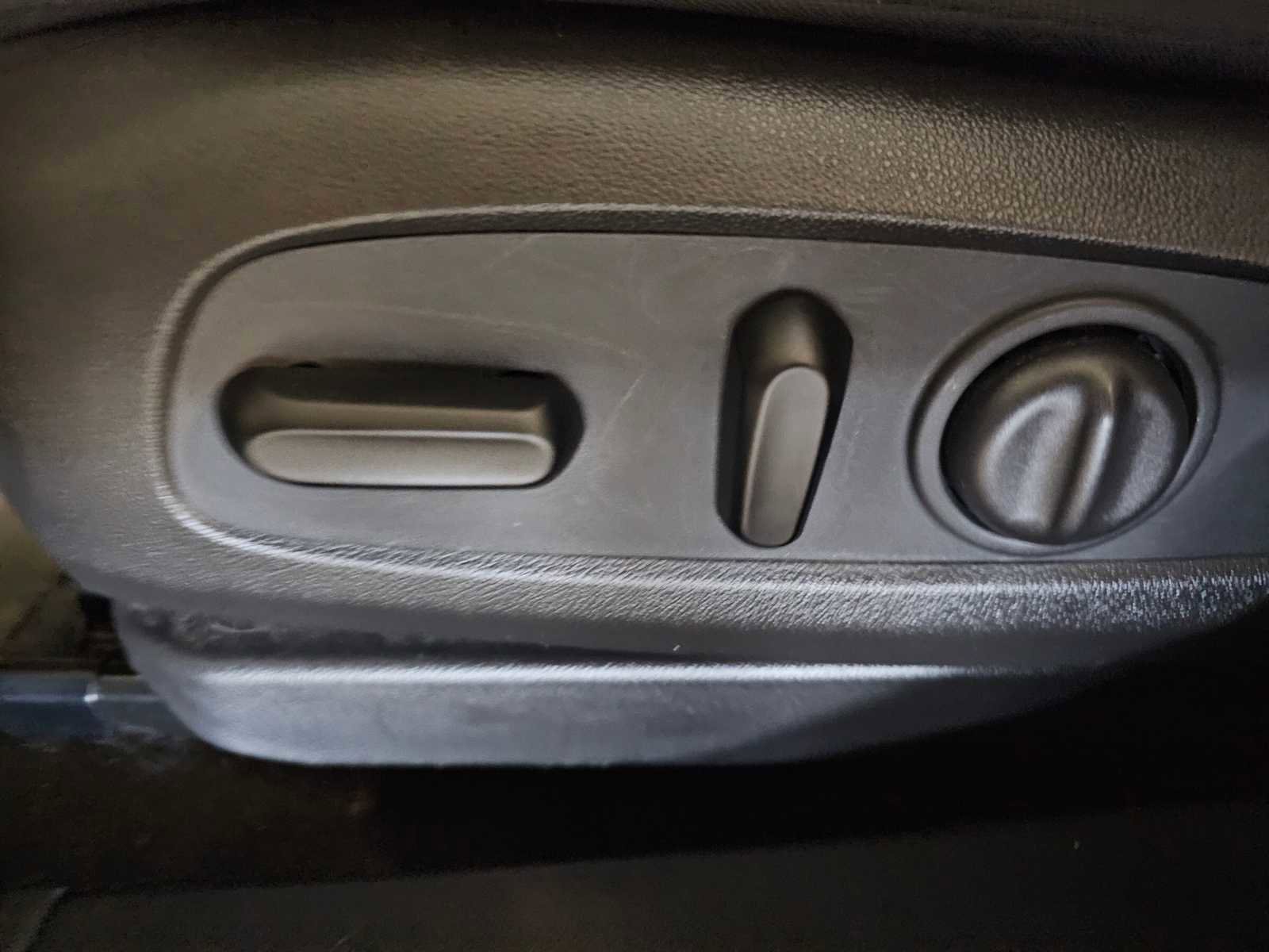 Used 2022 Chevrolet TrailBlazer LT w/ Convenience Package image 24