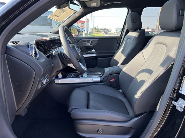 Used 2024 Mercedes-Benz GLB 250 4MATIC image 4