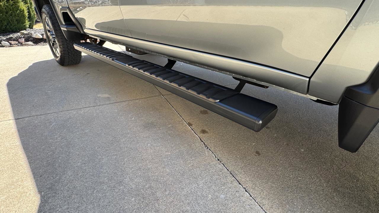 Used 2024 Chevrolet Silverado 2500 Custom w/ Custom Value Package image 36