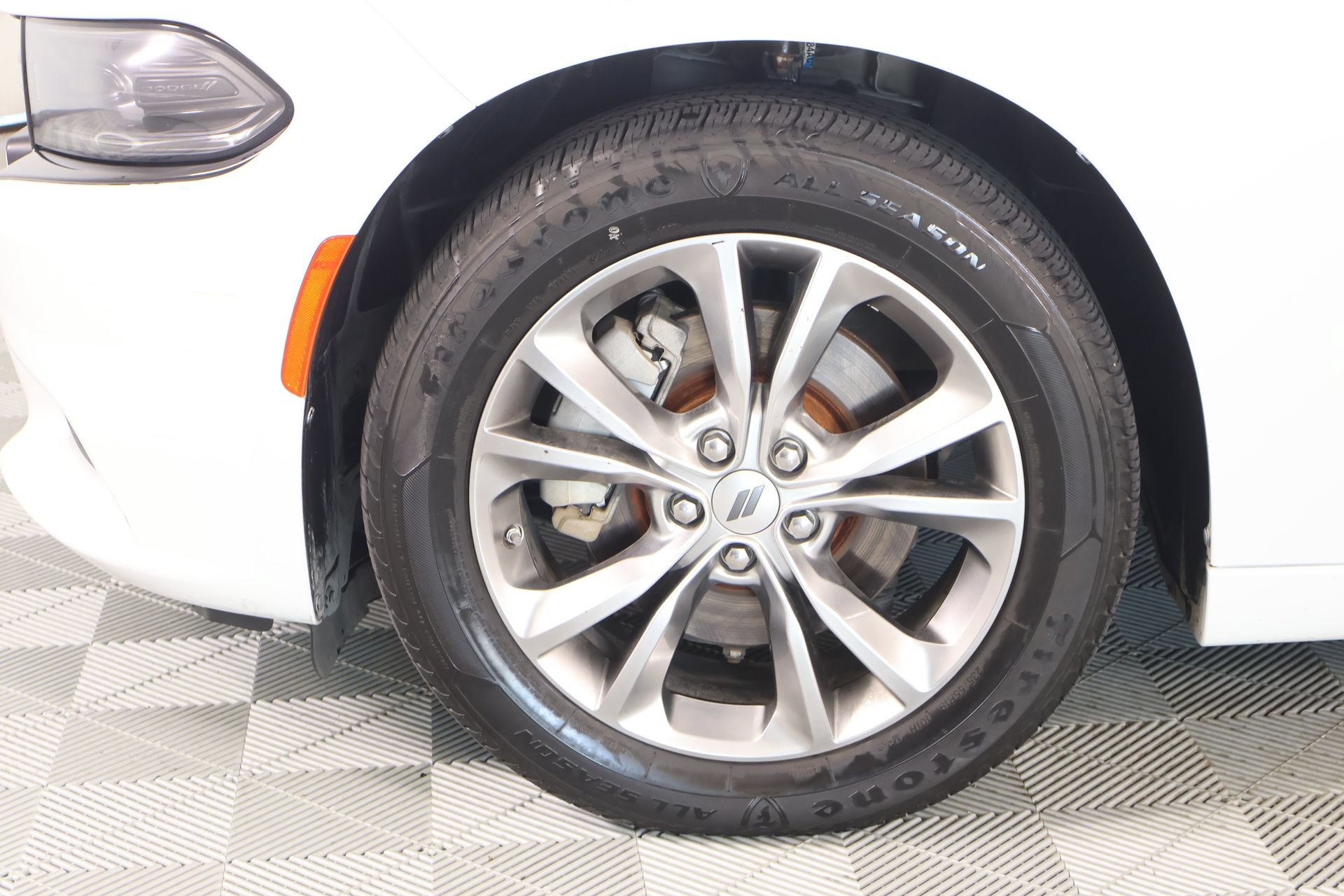 Used 2022 Dodge Charger SXT AWD/4WD image 16