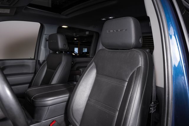 Used 2023 GMC Sierra 2500 Denali w/ Denali Ultimate Package AWD/4WD image 18