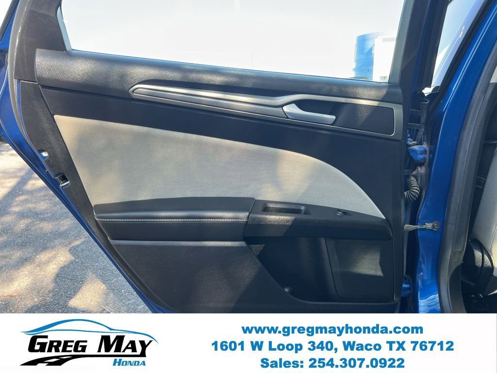 Used 2018 Ford Fusion S FWD image 15