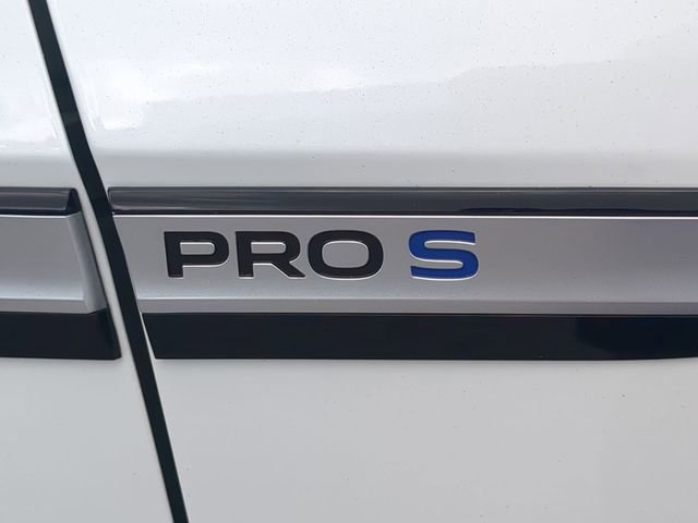 Used 2023 Volkswagen ID.4 Pro S RWD image 11