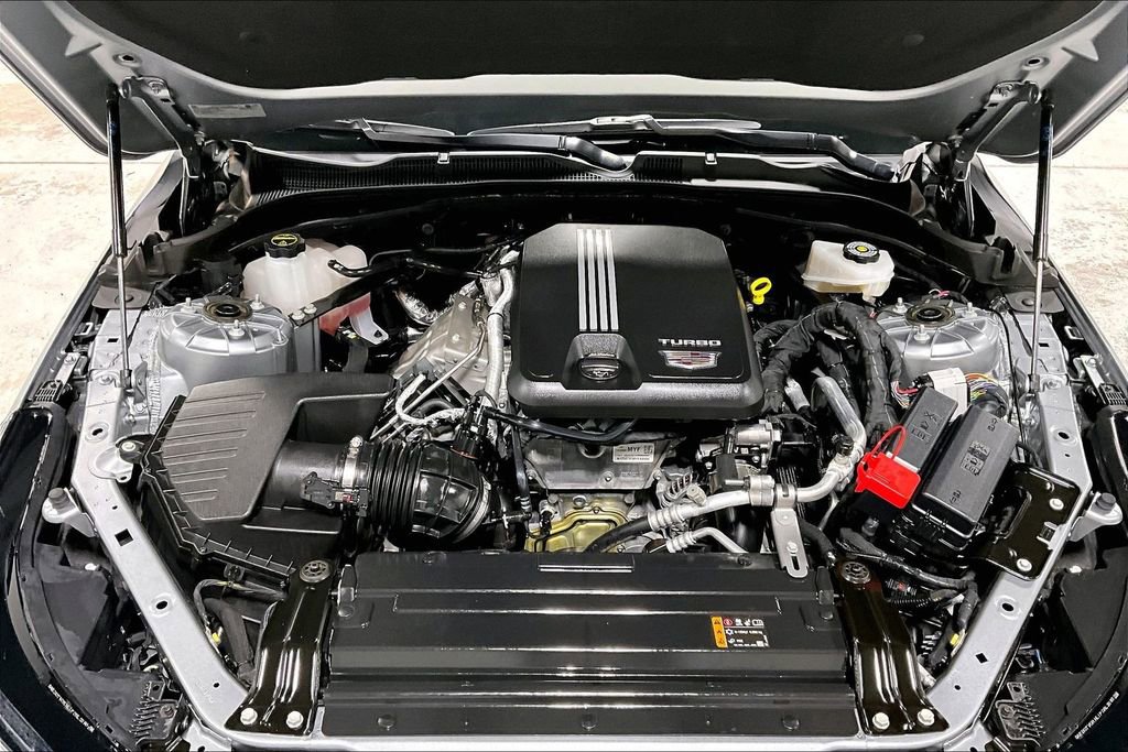 Used 2025 Cadillac CT4 Luxury image 12