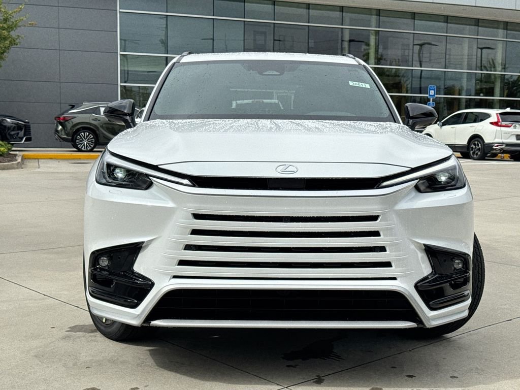New 2026 Lexus TX 500h AWD w/ Technology Package image 4