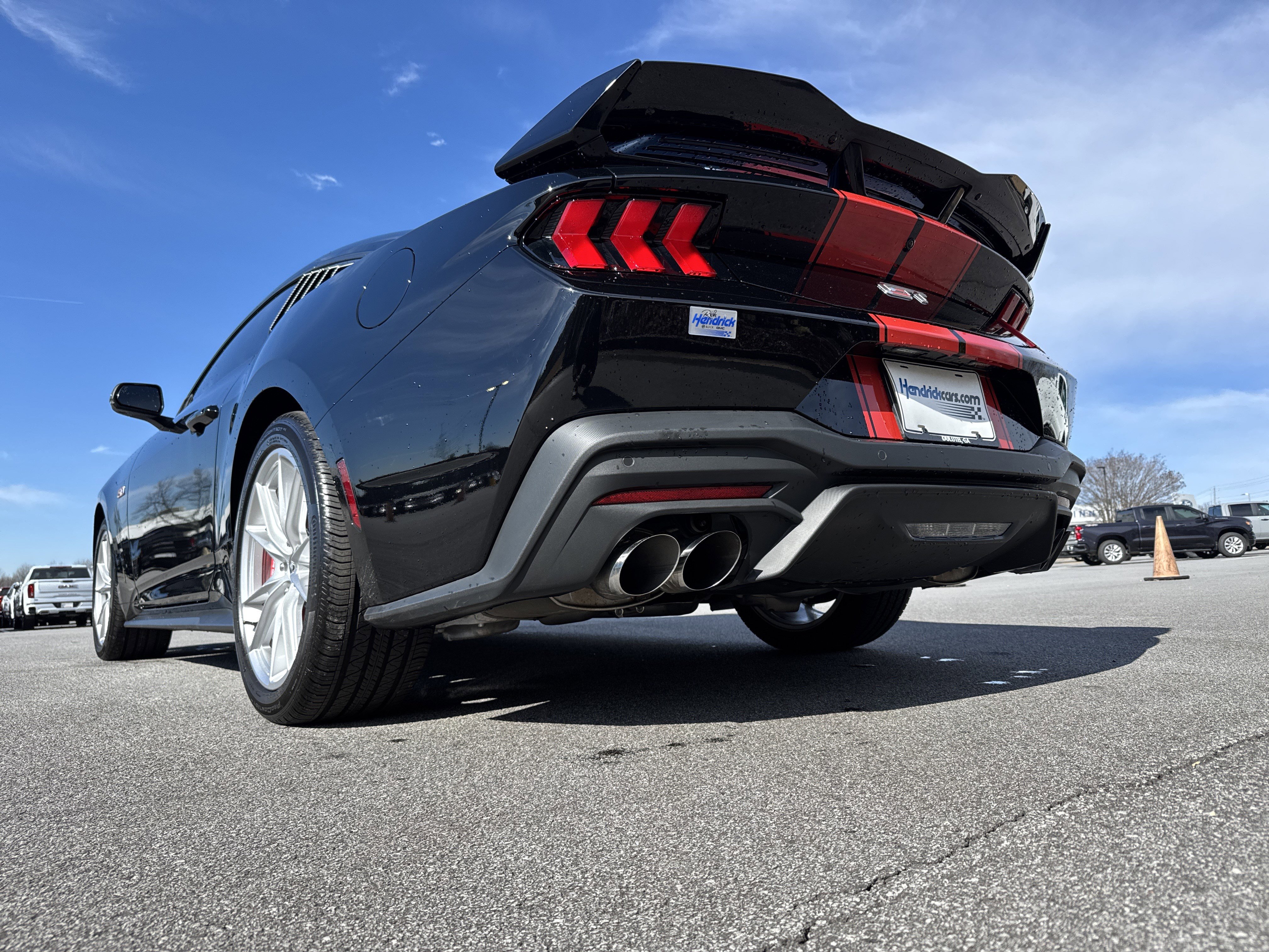 Used 2024 Ford Mustang GT Premium image 8