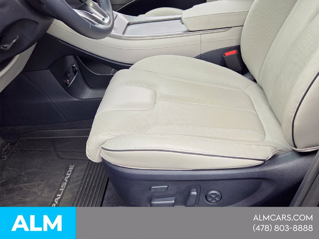 Used 2022 Hyundai Palisade Calligraphy AWD/4WD image 3