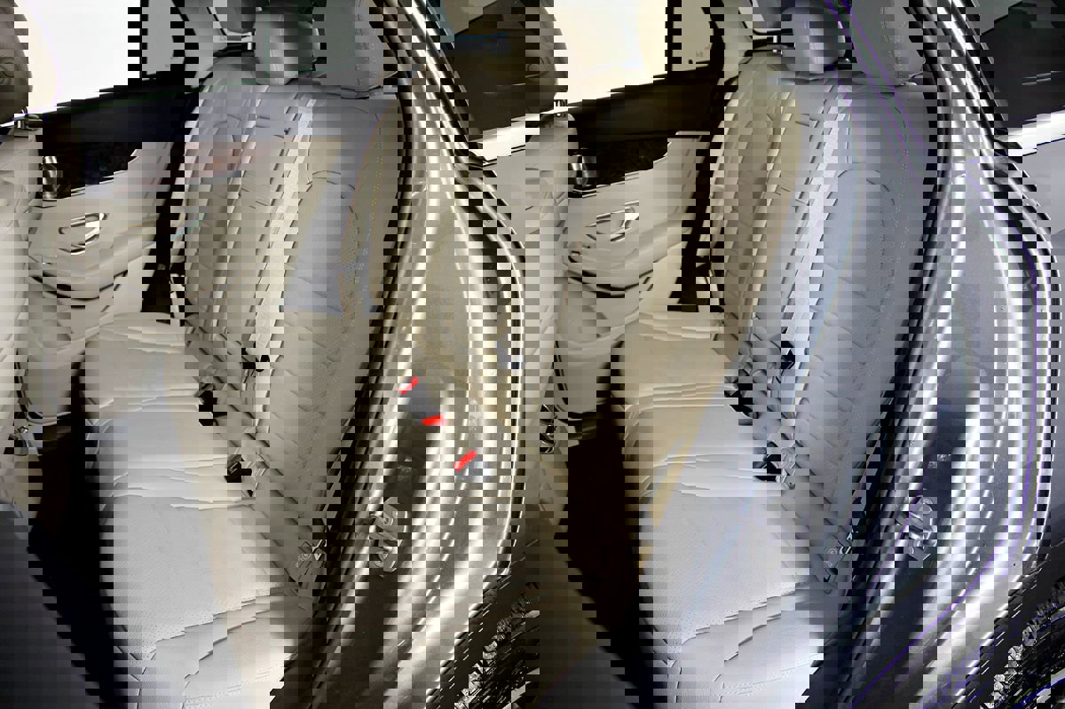 Used 2017 Mercedes-Benz GLC 300 4MATIC image 42