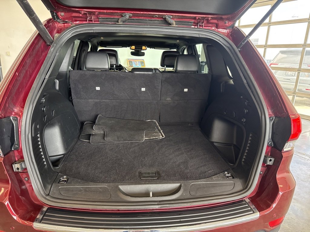 Used 2022 Jeep Grand Cherokee Limited image 30