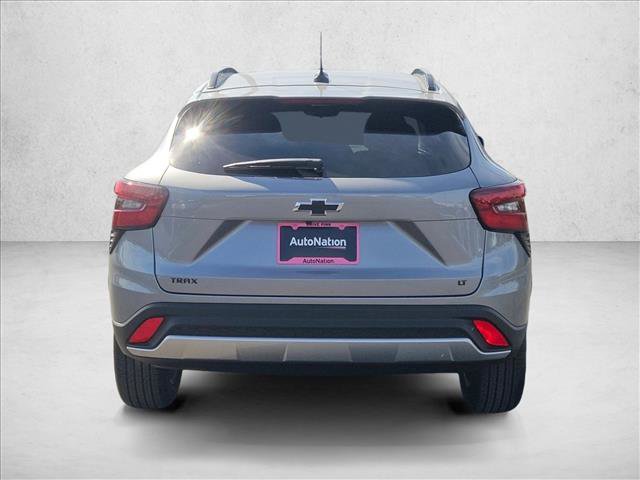 New 2026 Chevrolet Trax LT w/ Sunroof Package image 8
