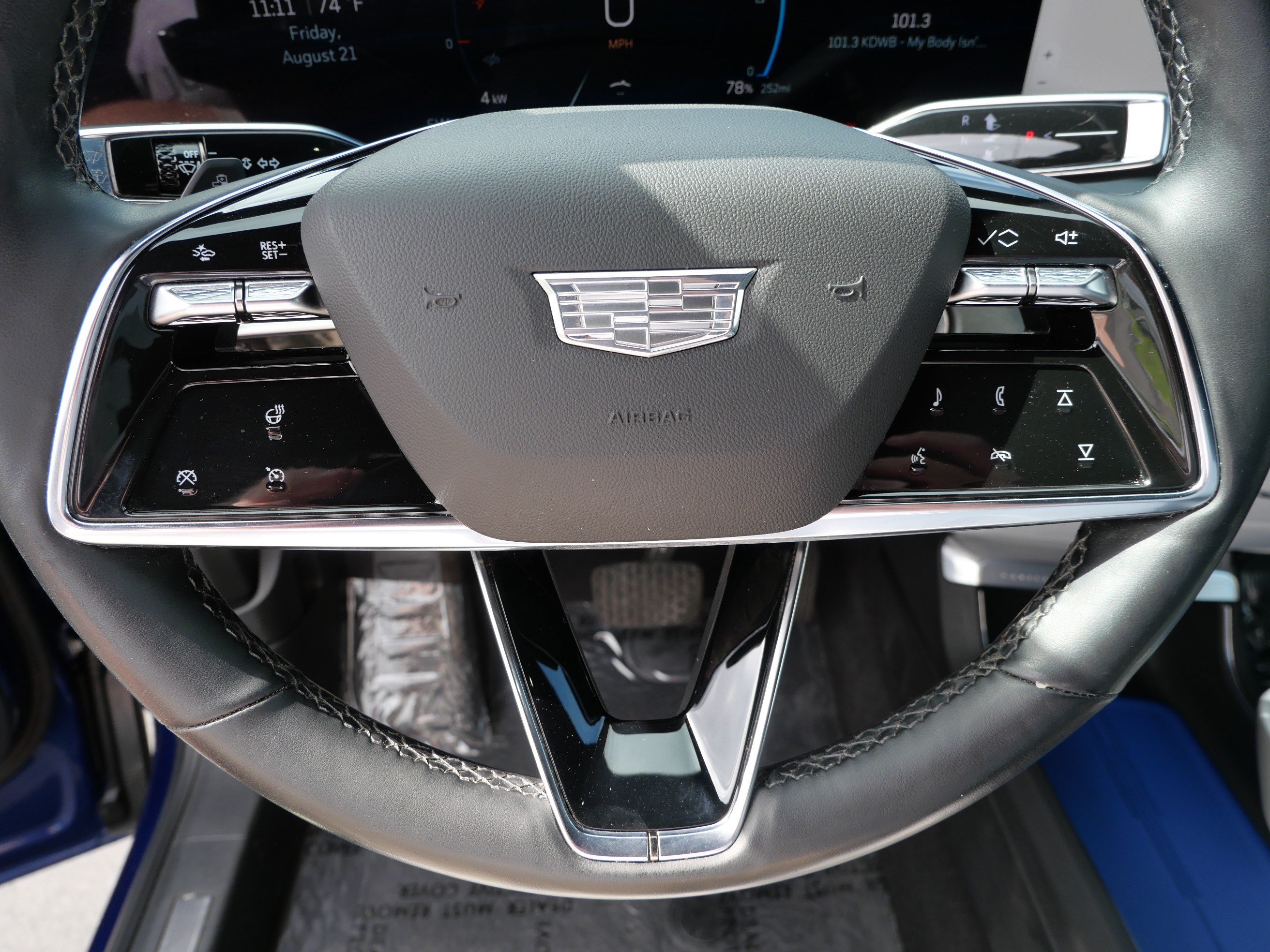 Certified 2024 Cadillac Lyriq Sport AWD/4WD image 25