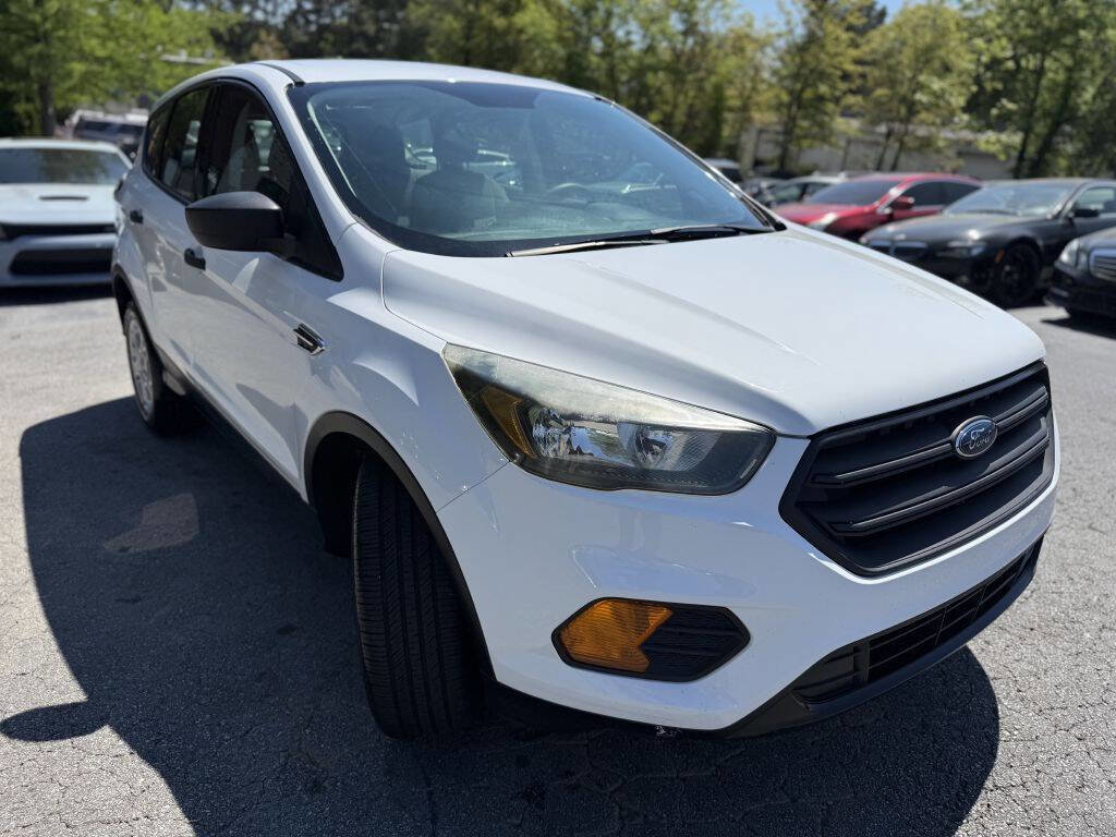 Used 2018 Ford Escape S FWD image 3