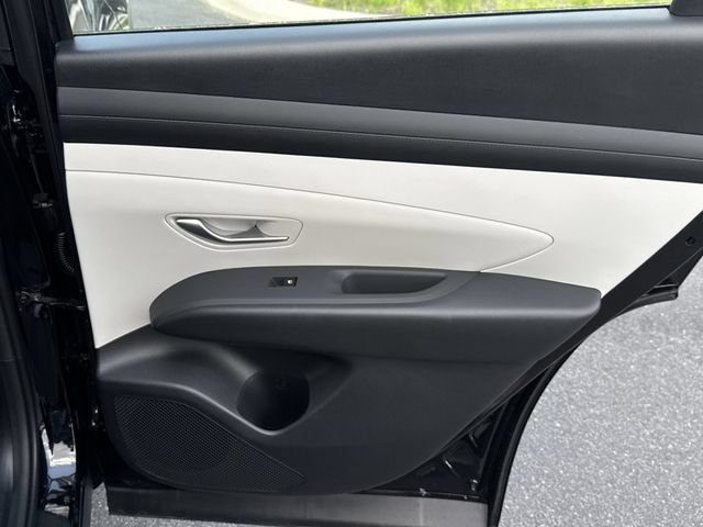 New 2026 Hyundai Tucson SE FWD image 18