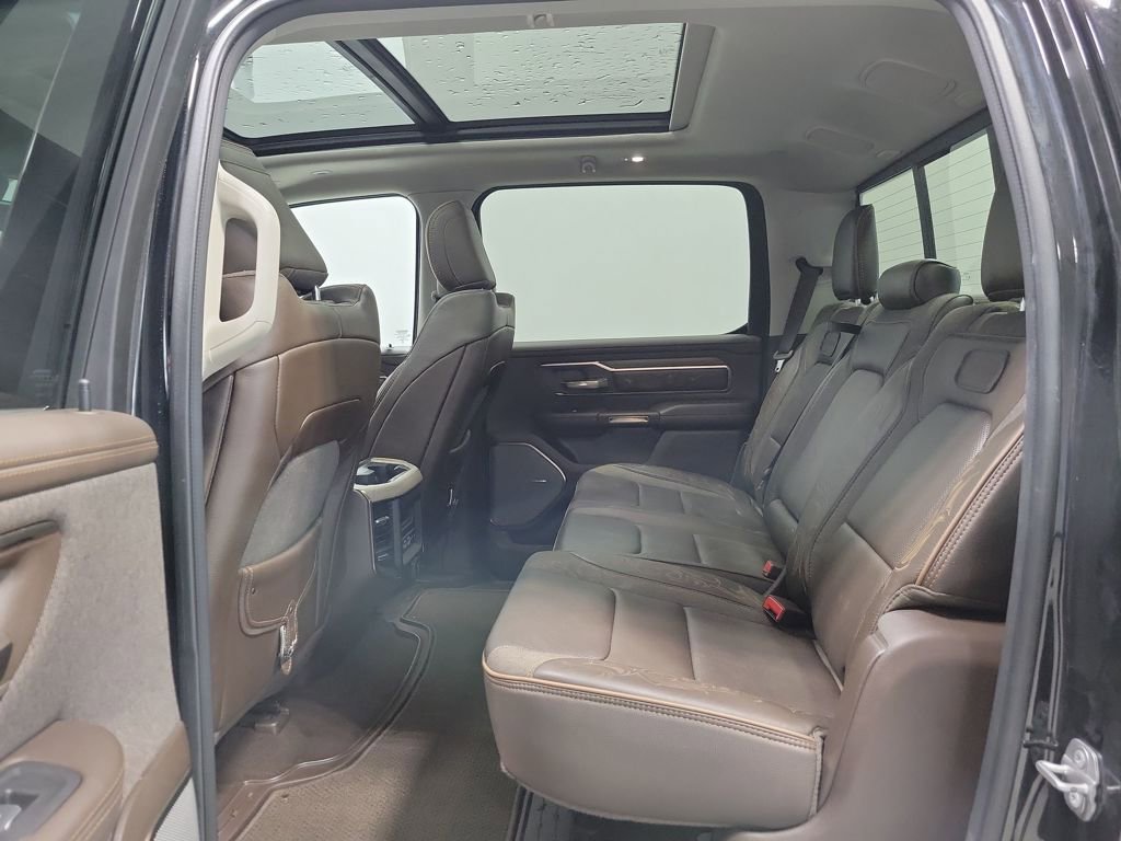 Used 2025 RAM 1500 Limited AWD/4WD image 30