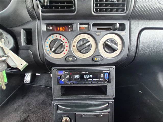Used 2002 Toyota MR2 RWD image 21