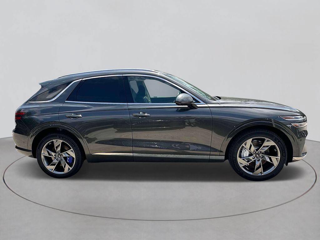 New 2025 Genesis Electrified GV70 w/ Prestige Package AWD/4WD image 3