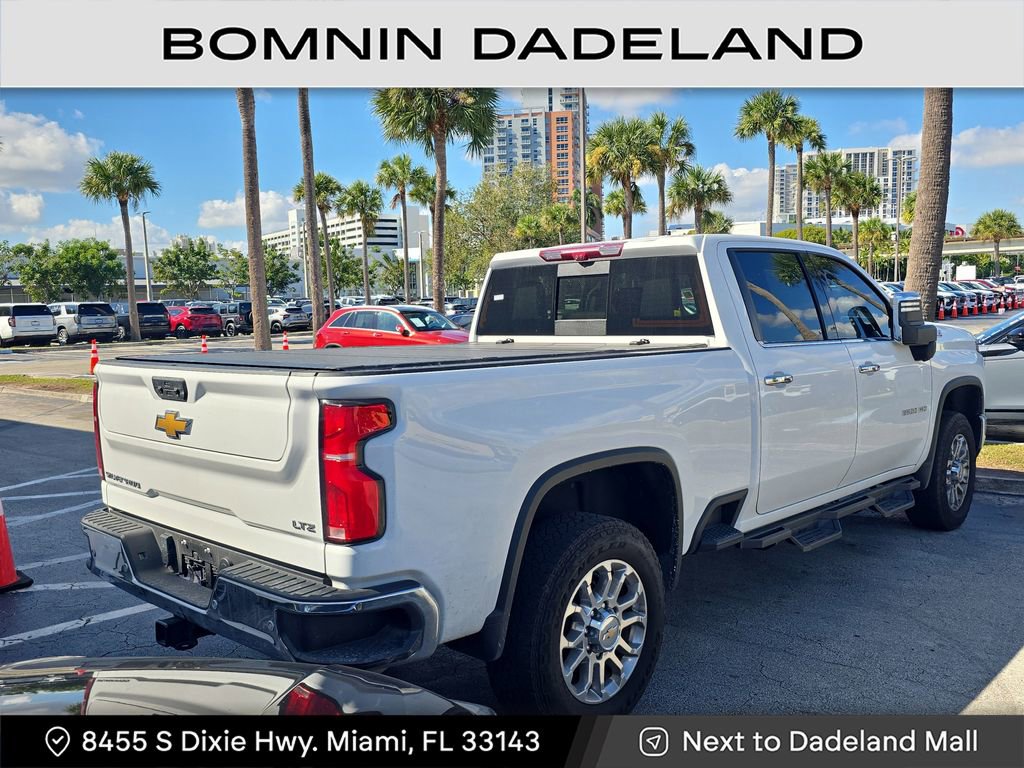 Used 2024 Chevrolet Silverado 2500 LTZ w/ LTZ Premium Package image 4
