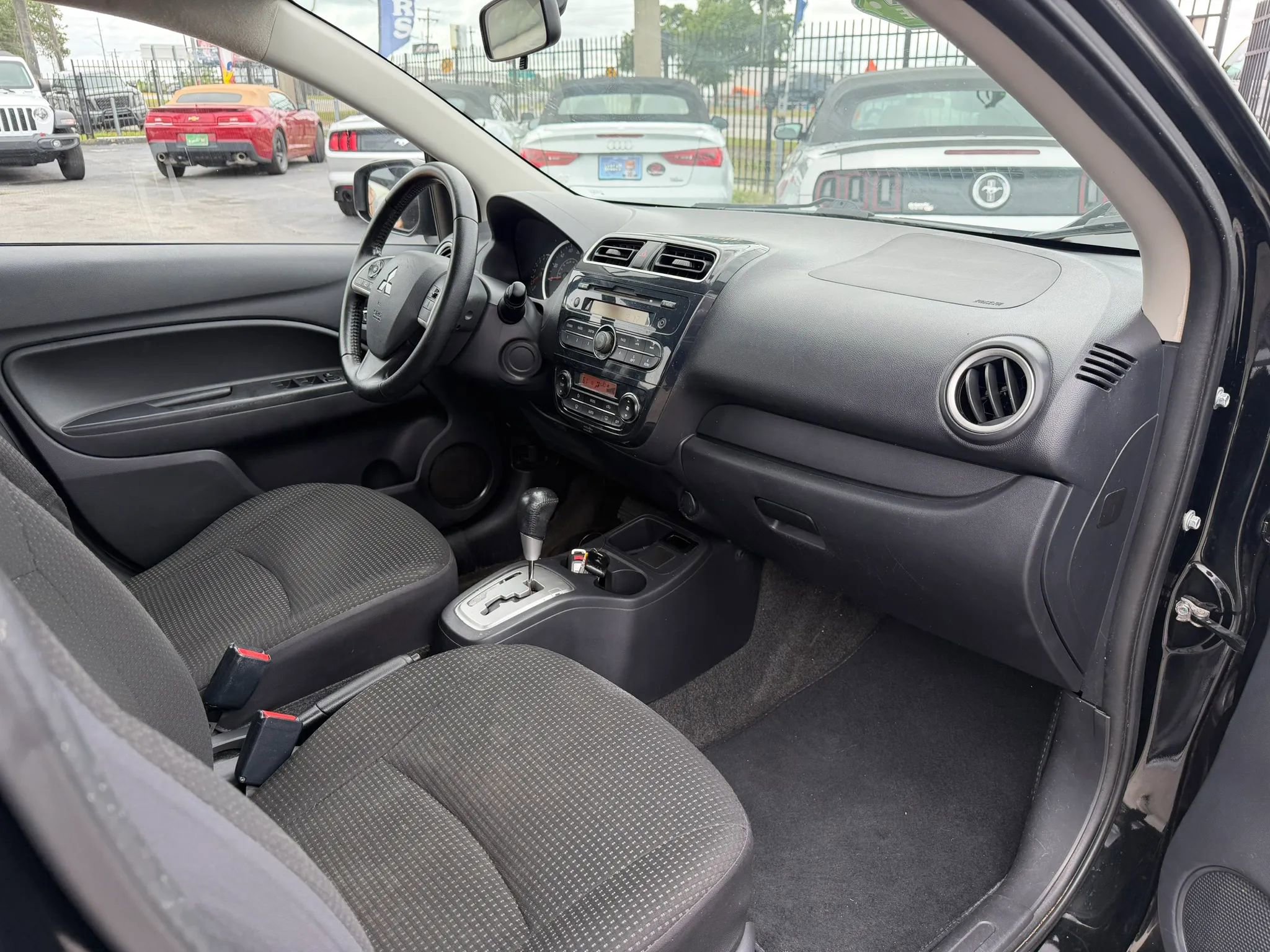 Used 2015 Mitsubishi Mirage ES FWD image 10