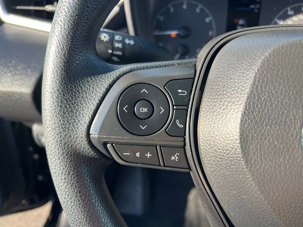 Used 2024 Toyota Corolla LE image 38
