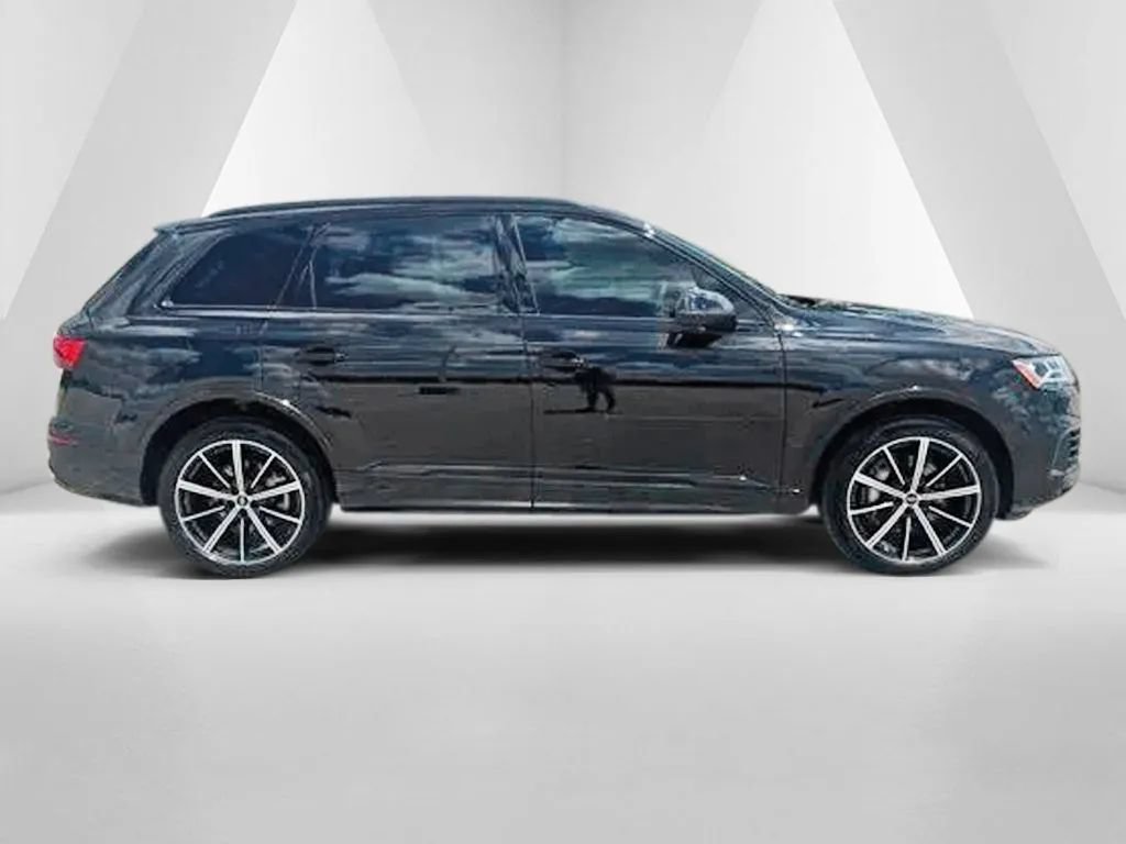Used 2023 Audi Q7 3.0T Premium Plus AWD/4WD image 8