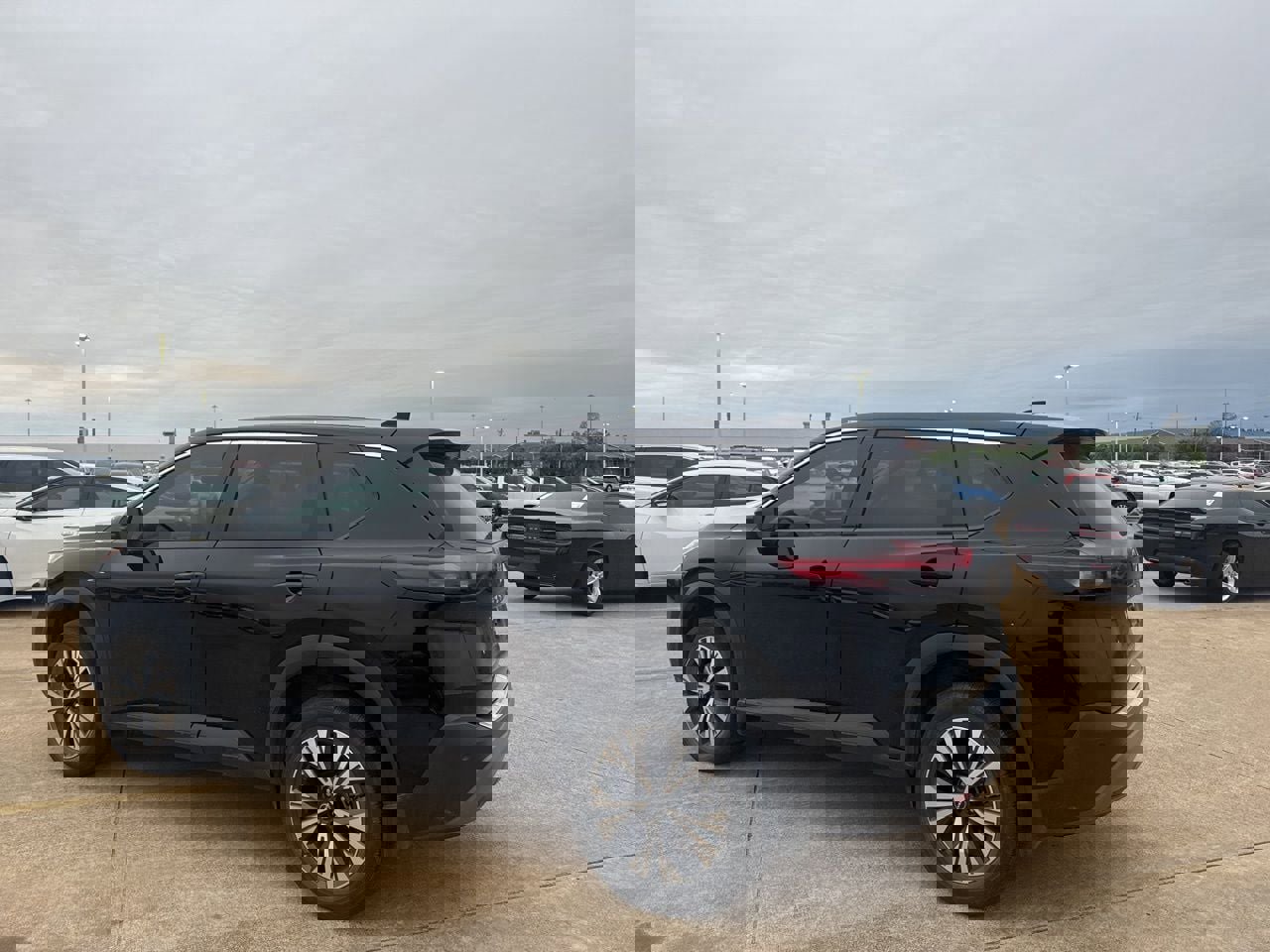 Certified 2022 Nissan Rogue SV image 12