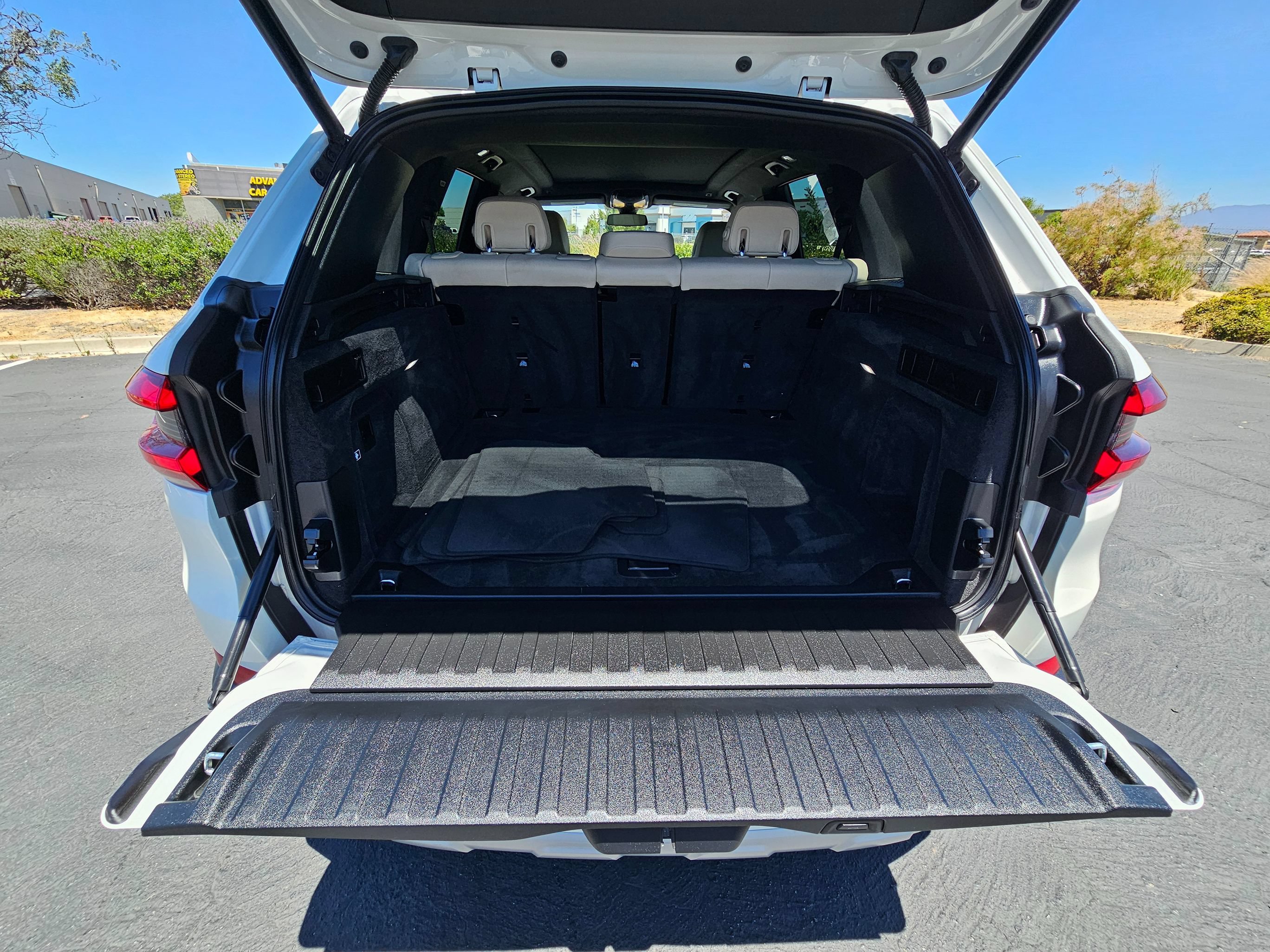 Used 2022 BMW X5 sDrive40i w/ Parking Assistance Package RWD image 29