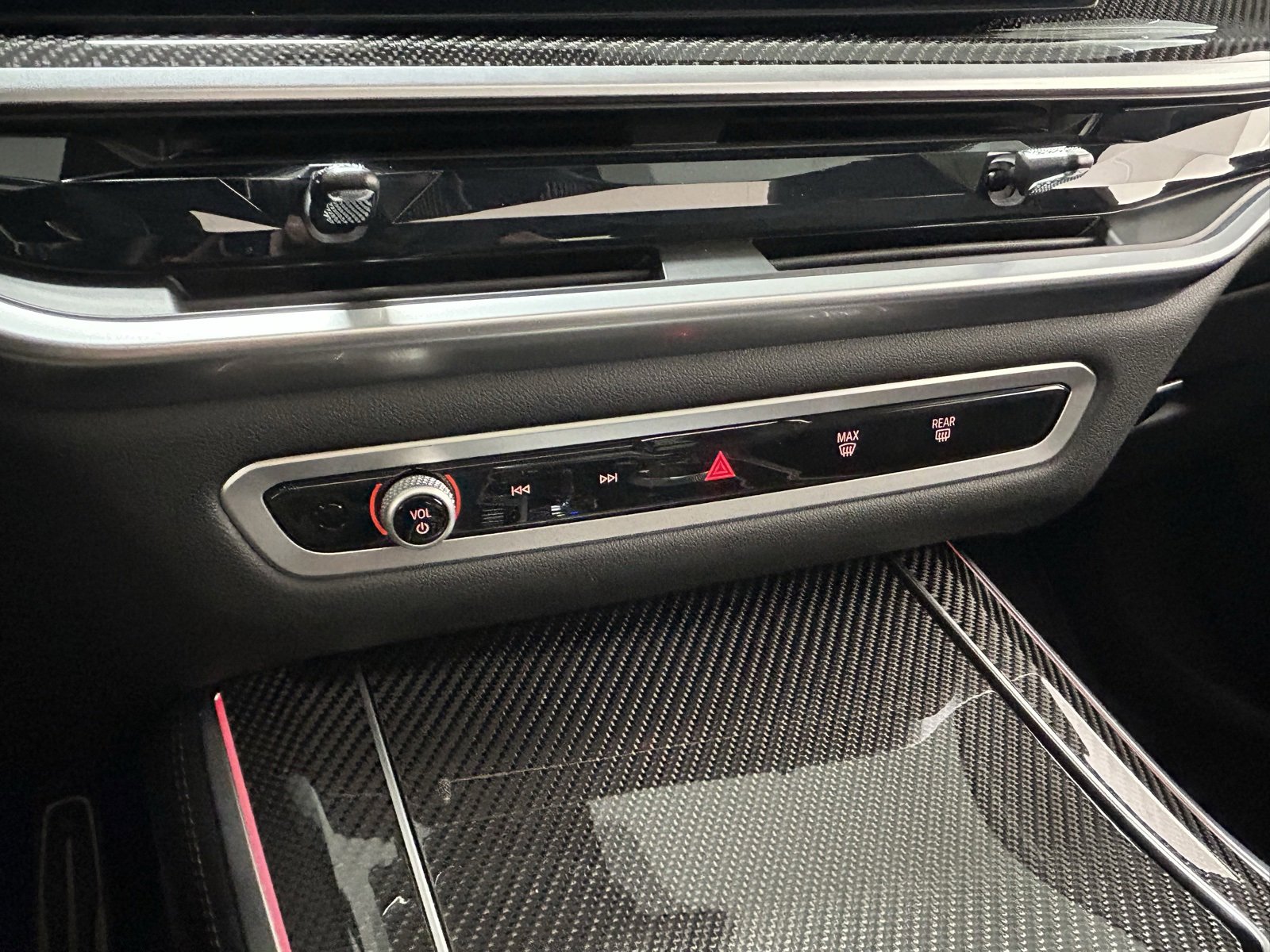 Used 2025 BMW X5 M60i image 18