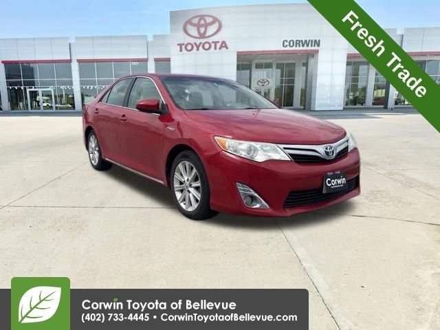 Used 2014 Toyota Camry XLE w/ Leather Package
