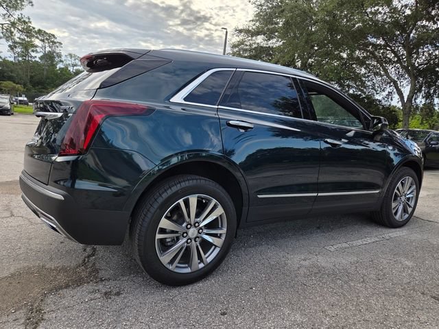 Used 2025 Cadillac XT5 Premium Luxury w/ LPO, Floor Liner Package FWD image 7