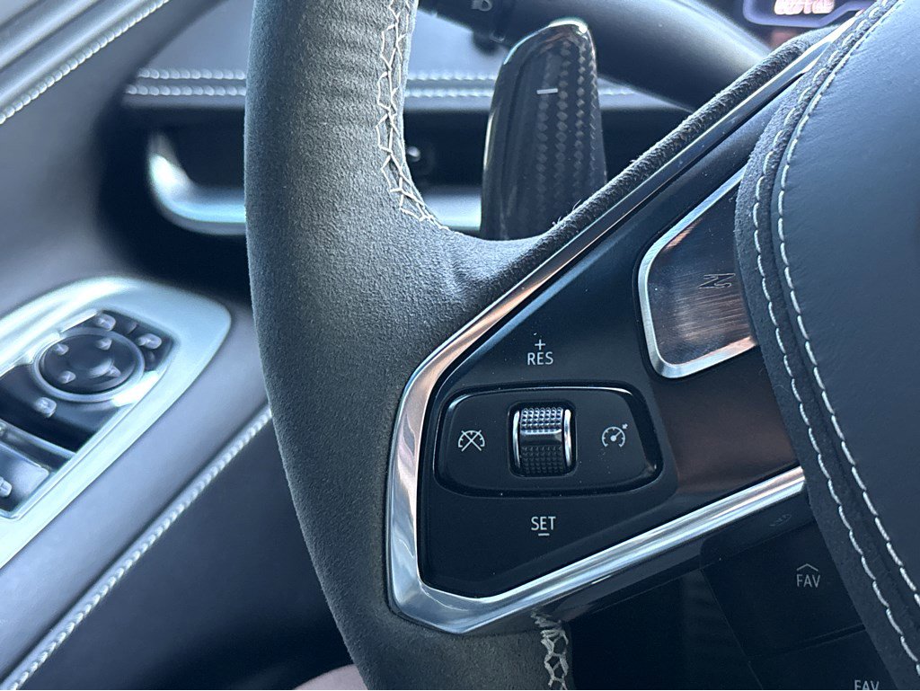 Used 2023 Chevrolet Corvette Z06 image 18