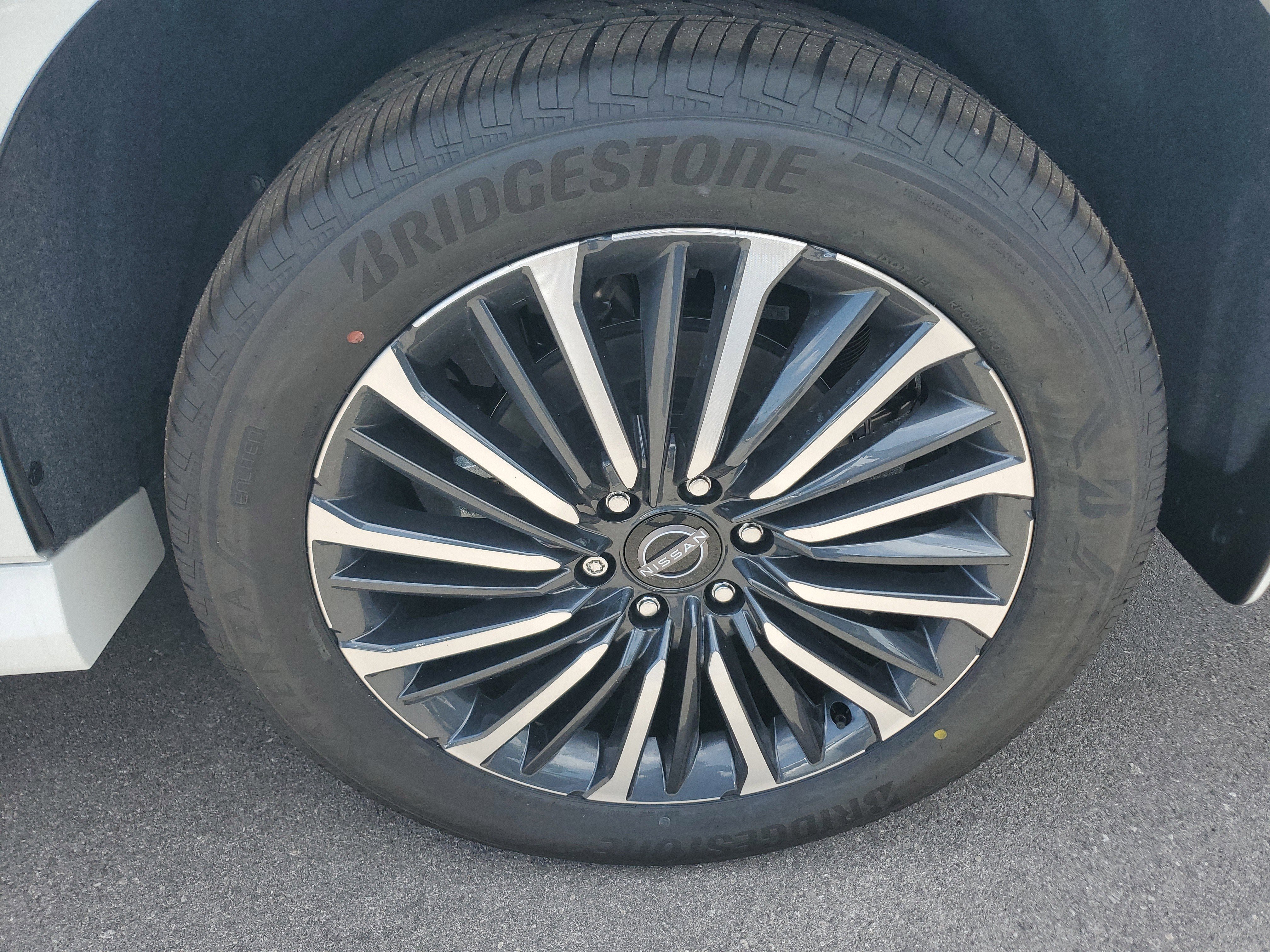 New 2025 Nissan Armada Platinum Reserve RWD image 7