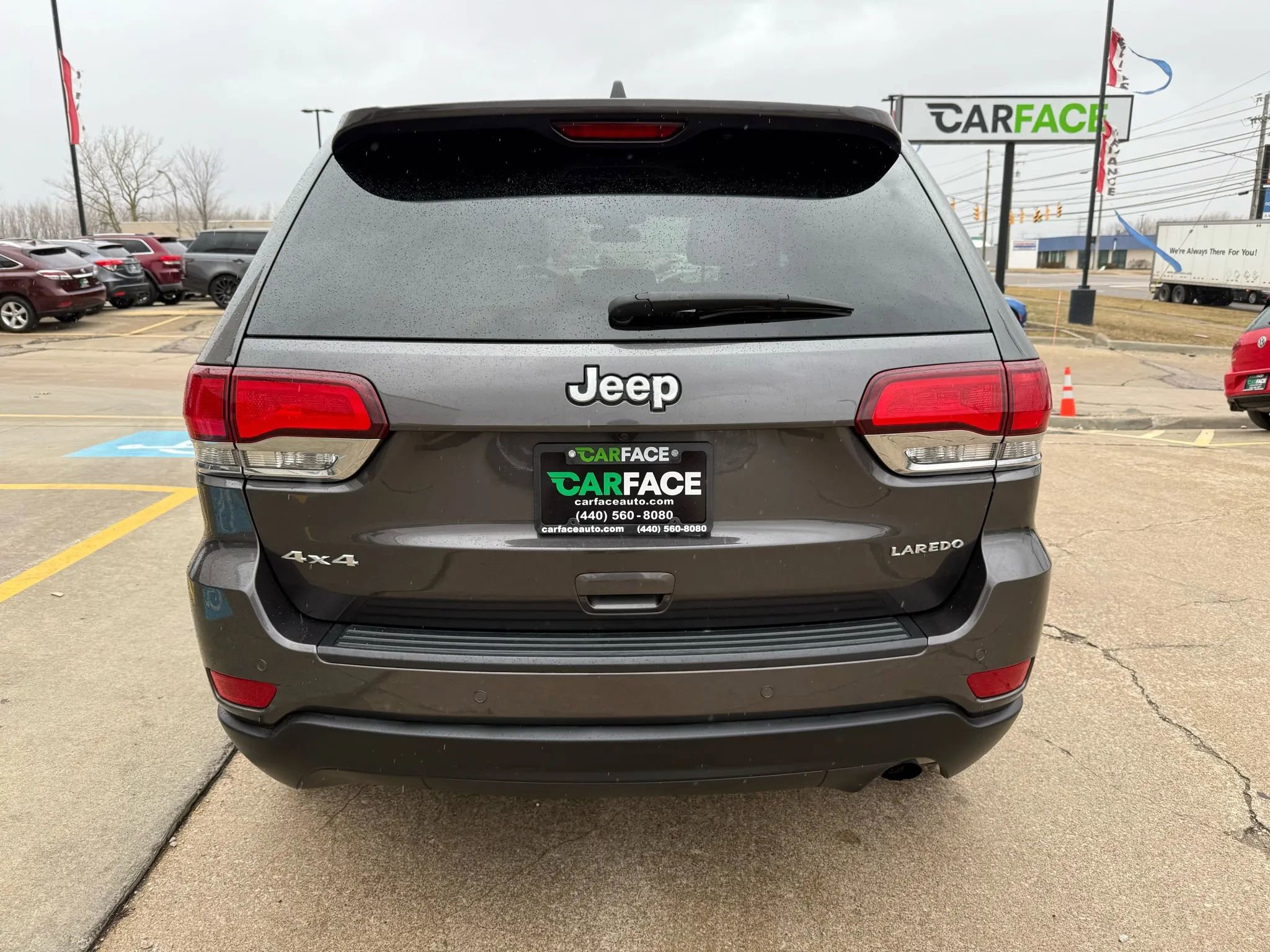 Used 2021 Jeep Grand Cherokee Laredo X image 10