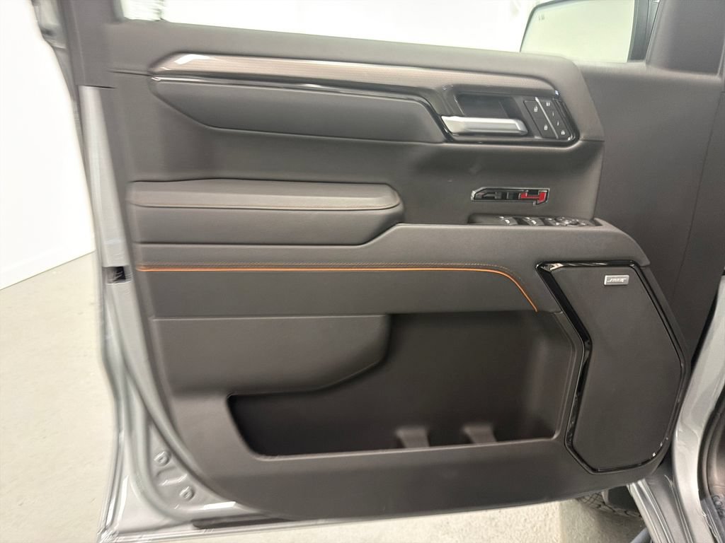 New 2026 GMC Sierra 1500 AT4 w/ AT4 Premium Package AWD/4WD image 11