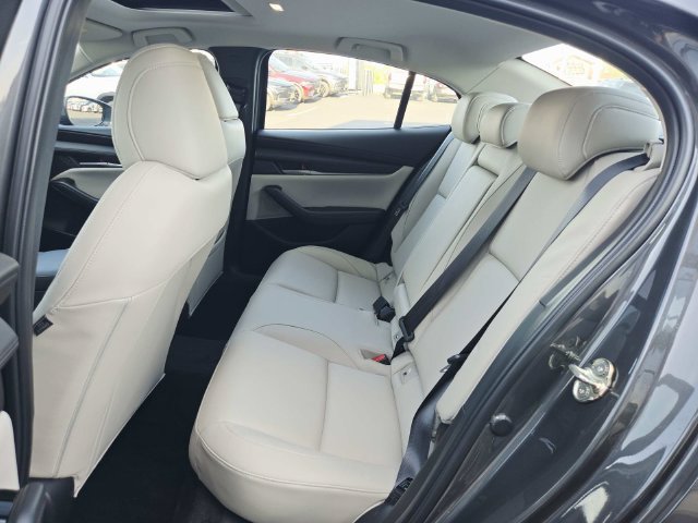 Certified 2026 MAZDA MAZDA3 2.5 S Sedan w/ Preferred Pkg FWD image 10