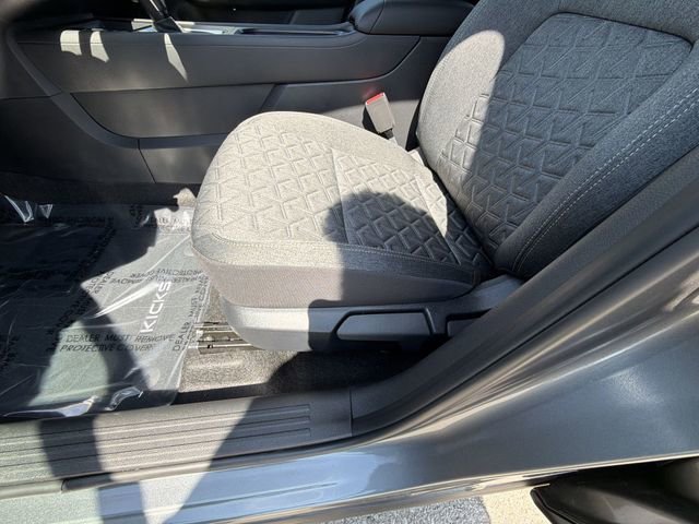 New 2026 Nissan Kicks SV w/ SV Premium Package FWD image 12