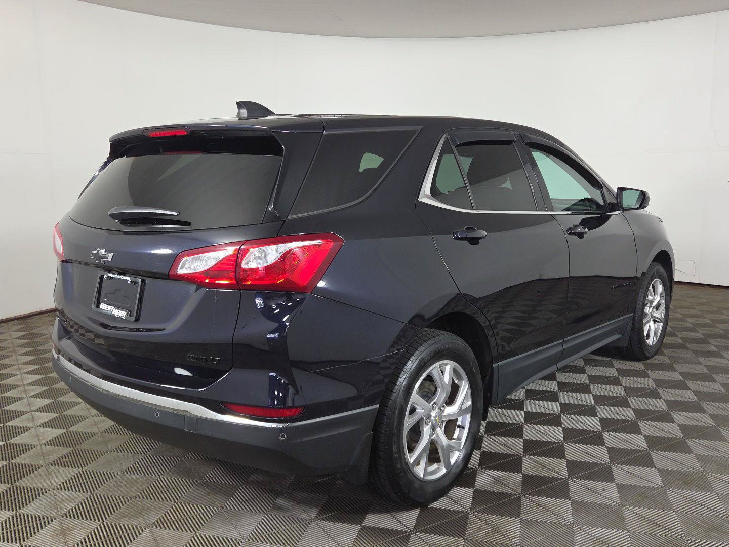 Used 2020 Chevrolet Equinox LT AWD/4WD image 6