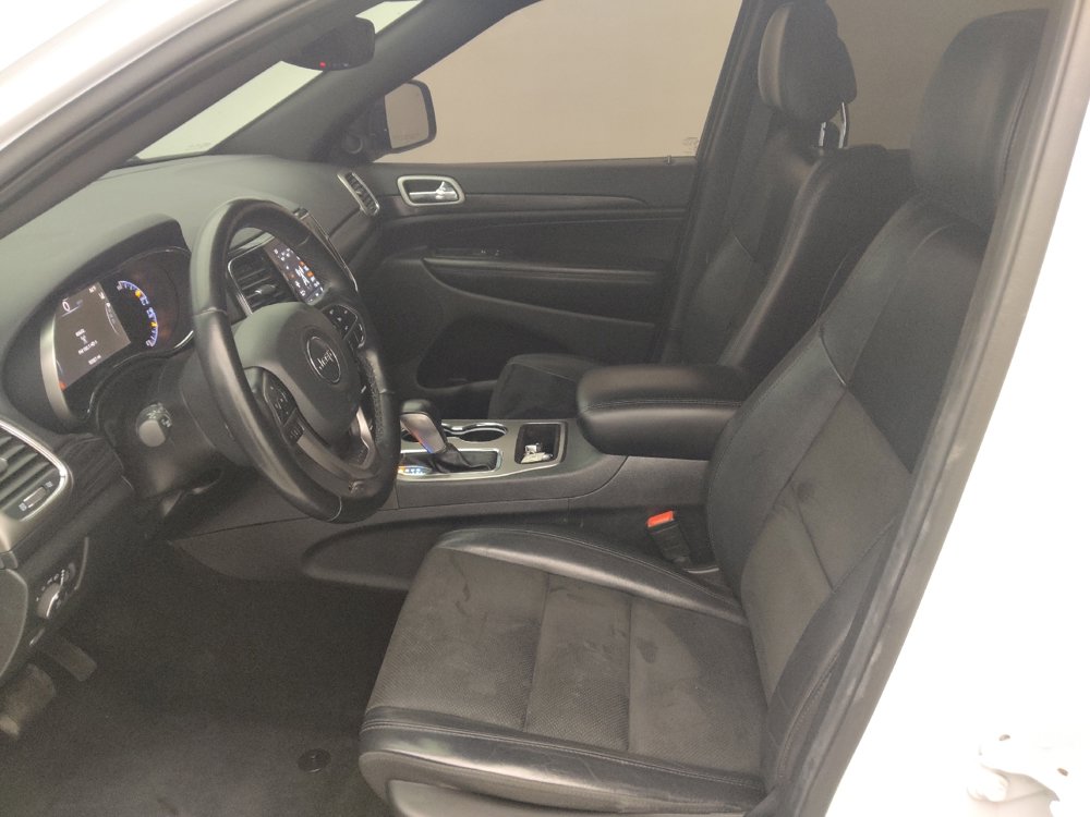 Used 2022 Jeep Grand Cherokee Laredo X image 17