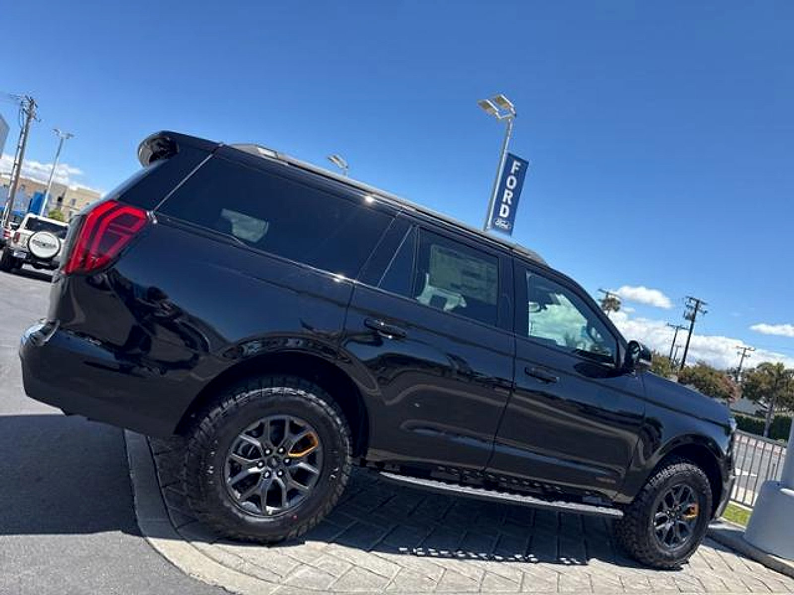 New 2026 Ford Expedition Tremor AWD/4WD image 2