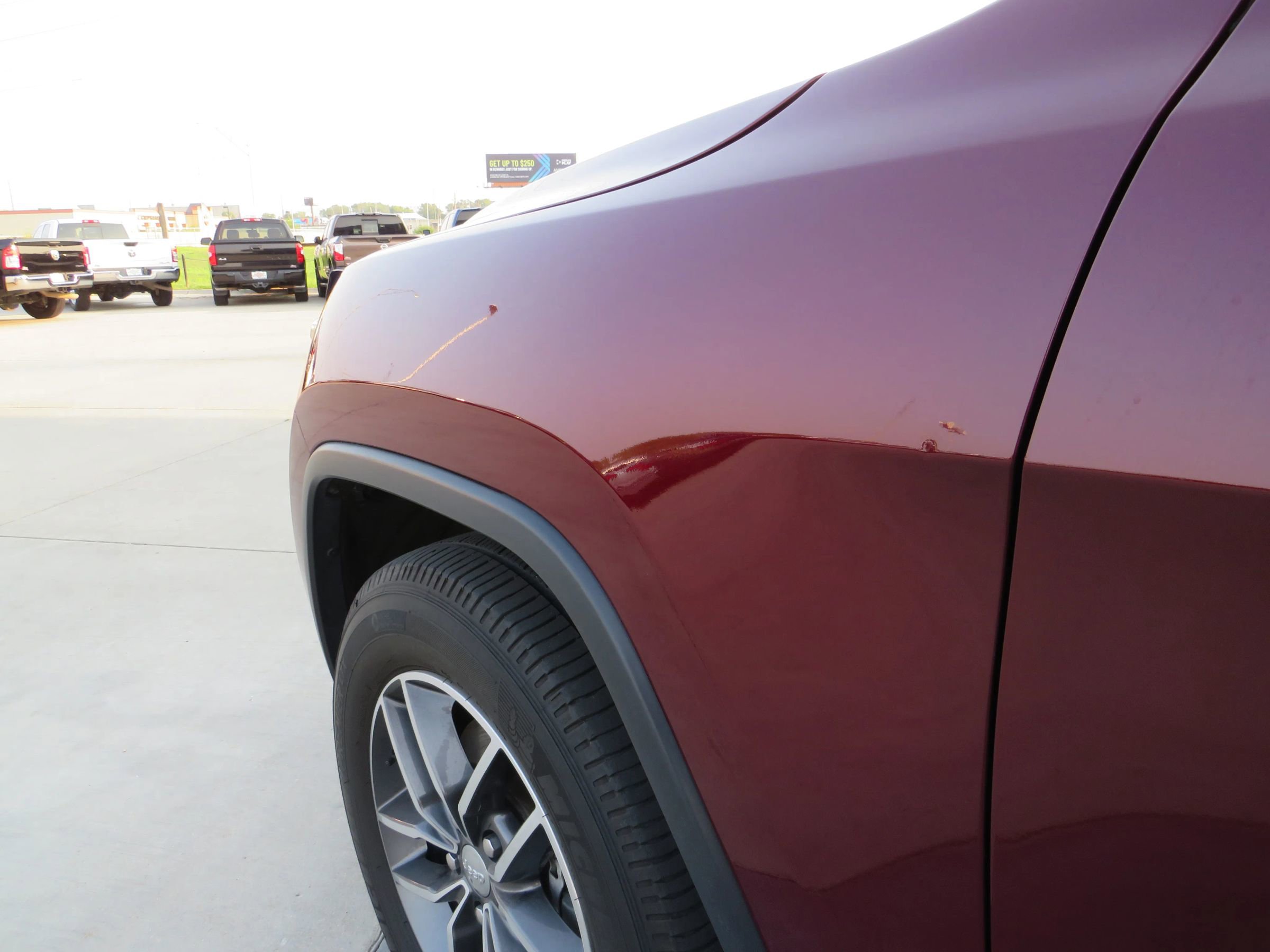 Used 2018 Jeep Grand Cherokee Limited image 28