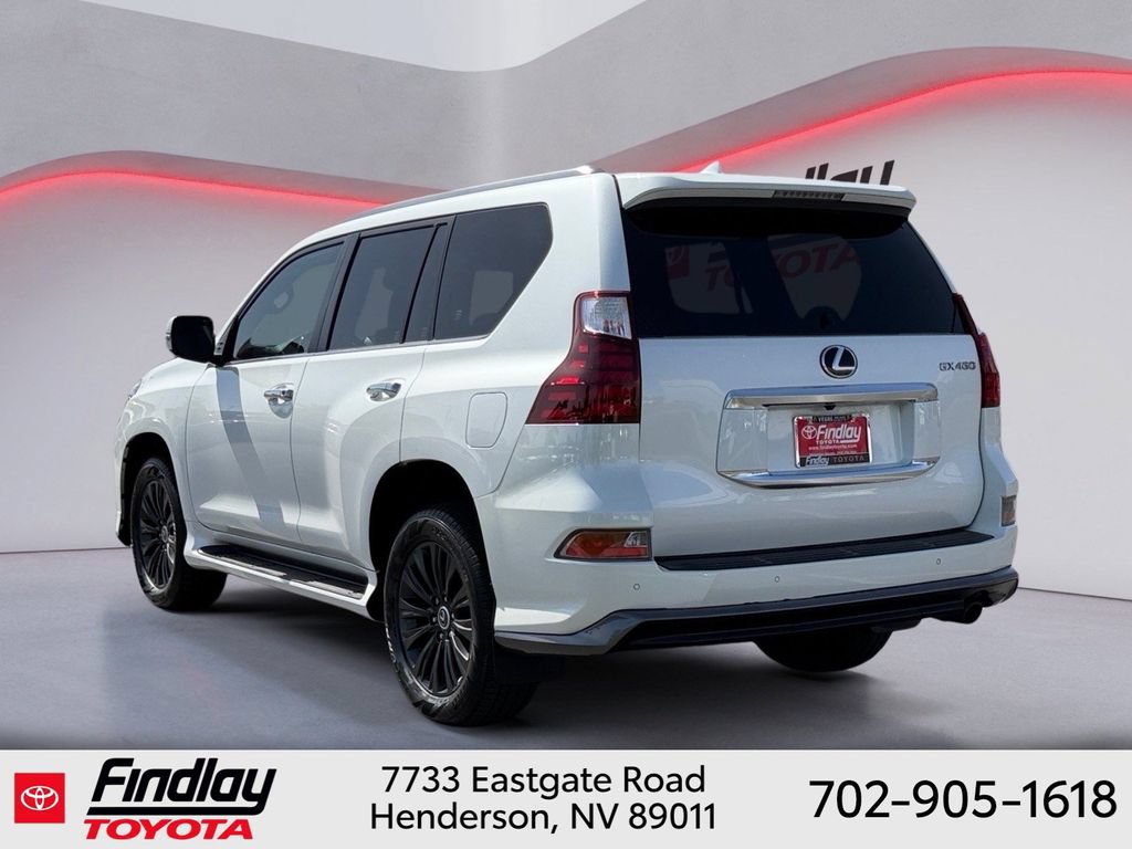 Used 2022 Lexus GX 460 Premium w/ Accessory Package AWD/4WD image 2