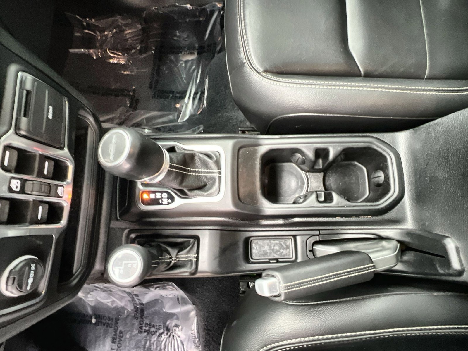 Used 2020 Jeep Gladiator Overland w/ Popular Equipment Package image 22