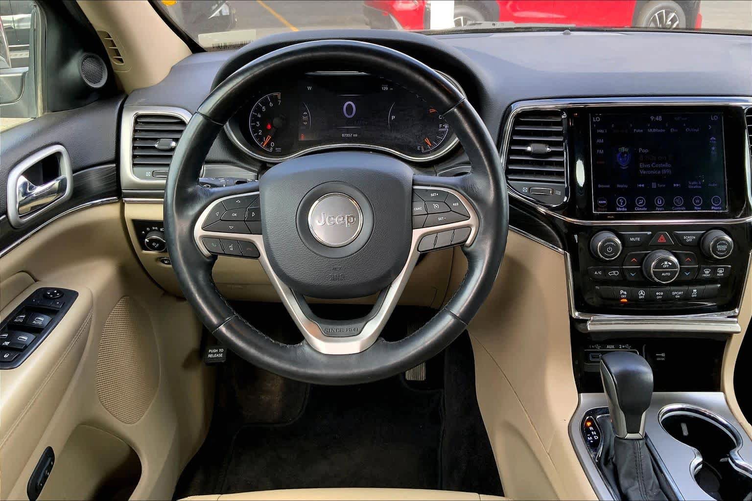 Used 2019 Jeep Grand Cherokee Limited w/ Trailer Tow Group IV AWD/4WD image 6