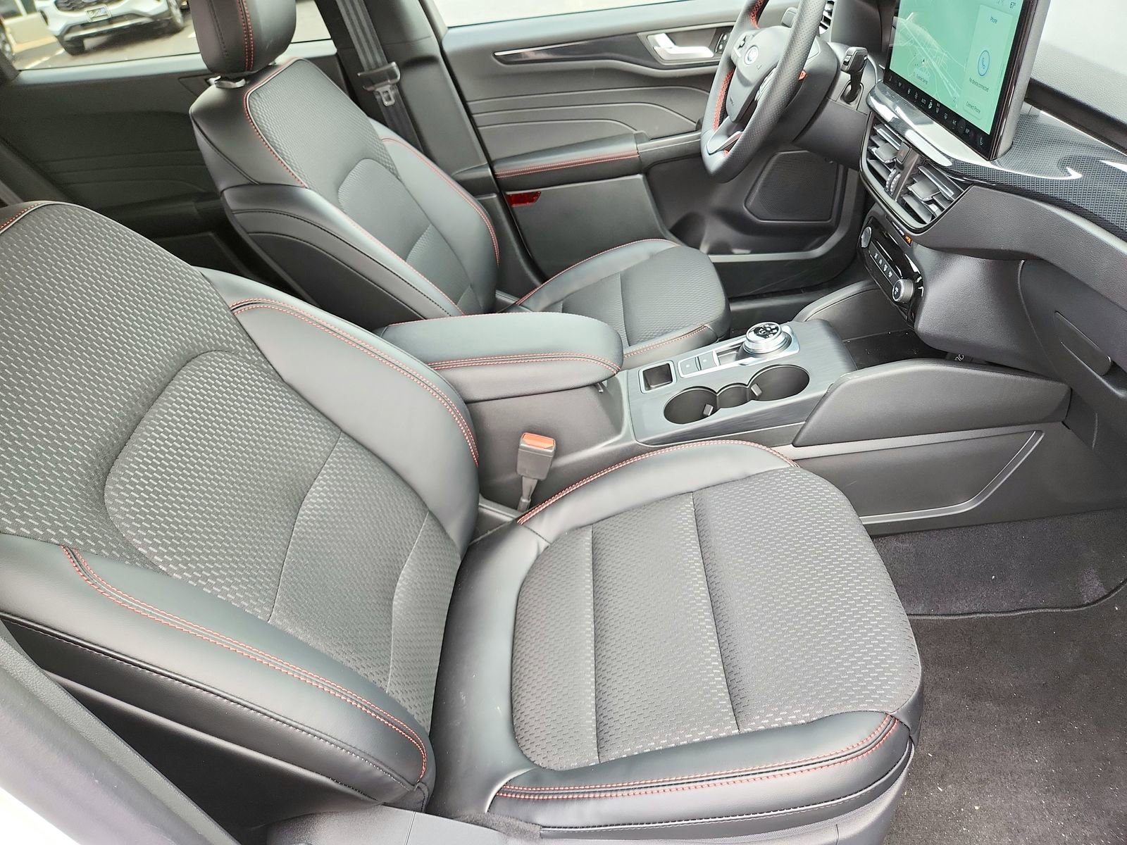 New 2026 Ford Escape ST-Line w/ Tech Pack #1 image 26