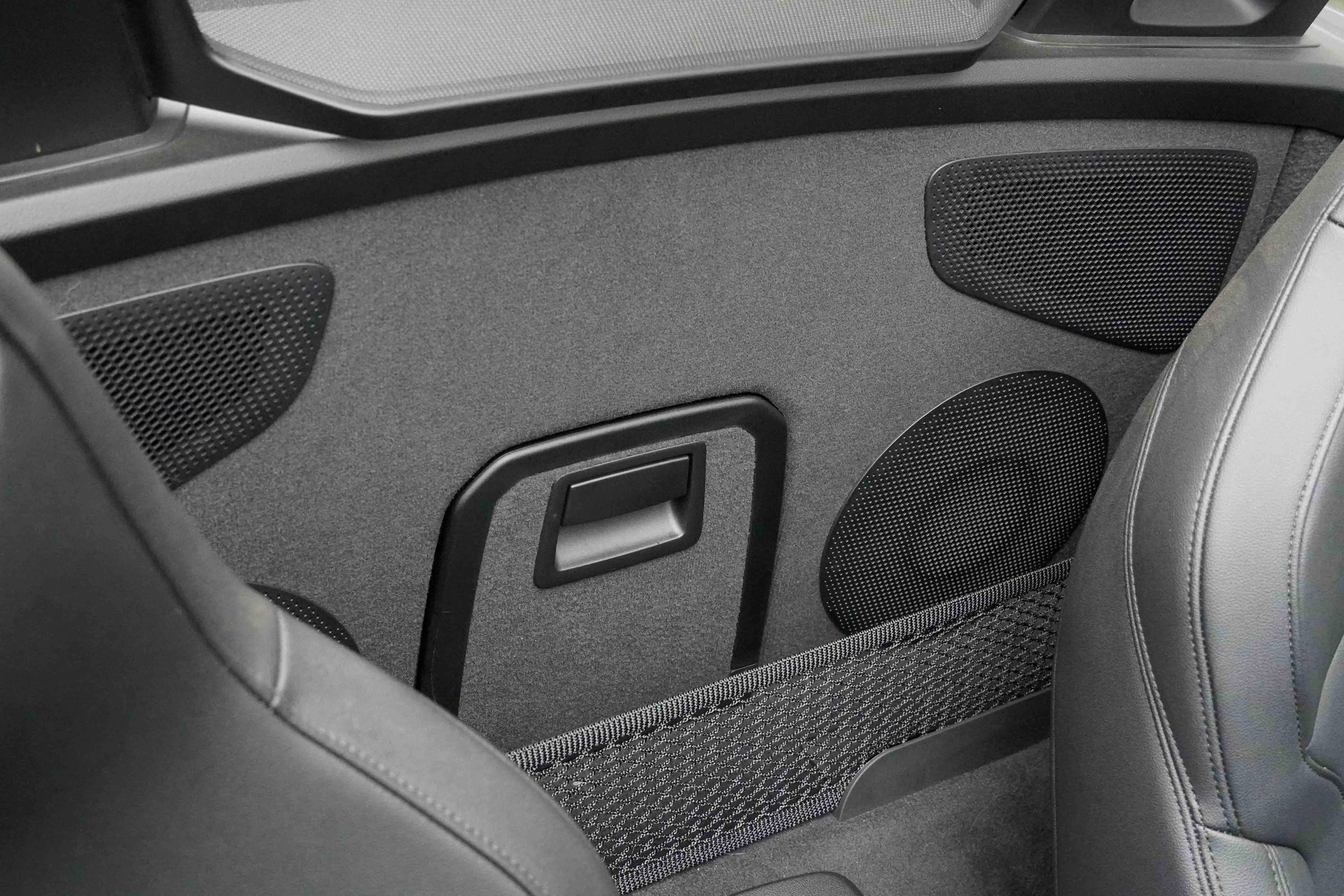 Used 2024 BMW Z4 sDrive30i w/ Shadowloine Package image 34